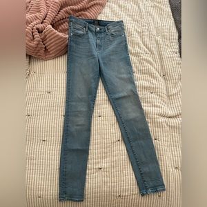 Abercrombie & Fitch High Rise Super Skinny Jeans